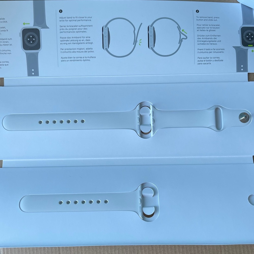 White Apple Watch Sport band (40mm) NWT